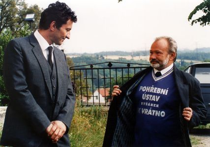 Rudolf Hrusínský and Ondrej Vetchý in Kozené slunce (2002)