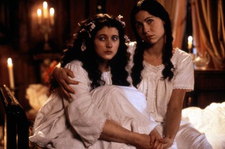 Minnie Driver and Emma Bird in The Governess (1998)