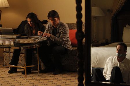 Jason Ritter and Taylor Cole in The Event (2010)