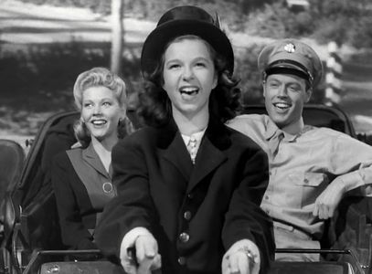 Grace McDonald, Leighton Noble, and Patsy O'Connor in It Ain't Hay (1943)
