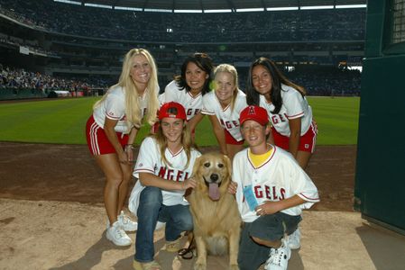 Caitlin Wachs and Shooter in Air Bud: Seventh Inning Fetch (2002)