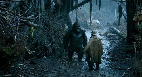 Jason Clarke and Scott Lang in Dawn of the Planet of the Apes (2014)