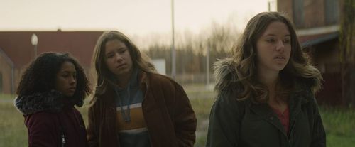 Mirabelle Lee, Chiara D'Ambrosio and Bianca D'Ambrosio in Slapface (2020)