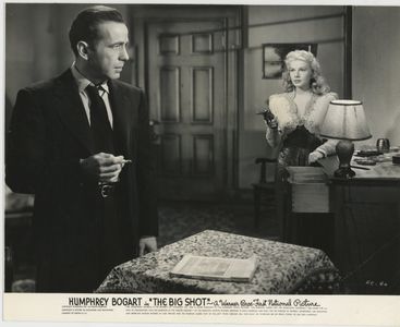 Humphrey Bogart and Irene Manning in The Big Shot (1942)