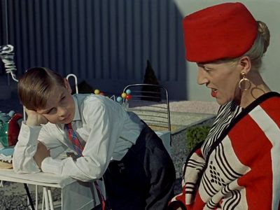 Alain Bécourt and Dominique Marie in Mon Oncle (1958)