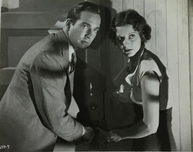 Julie Bishop and David Manners in The Black Cat (1934)