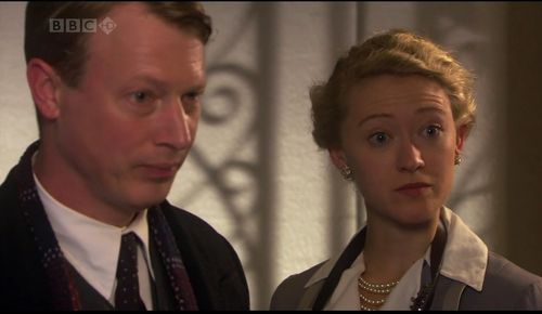 Still of Siobhán Hewlett and Roderick Culver - Torchwood - To the last man