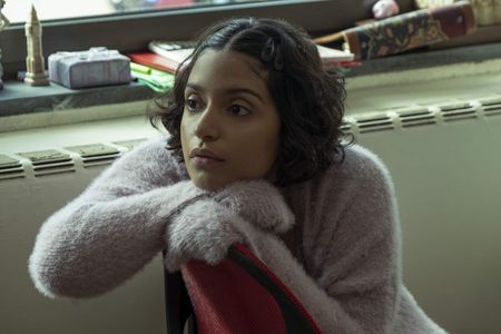 Coral Peña in Chemical Hearts (2020)