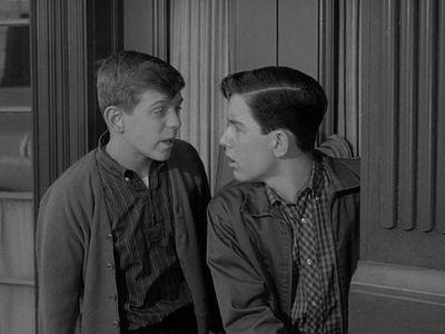 Jerry Mathers and Stephen Talbot in Leave It to Beaver (1957)