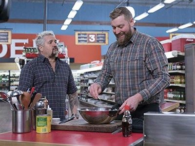 Mason Zeglen and Guy Fieri in Guy's Grocery Games: Meals from the Middle Madness (2018)