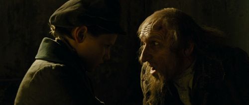 Ben Kingsley and Barney Clark in Oliver Twist (2005)