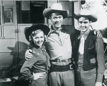 Kirby Grant, Ron Hagerthy, and Gloria Winters in Sky King (1951)
