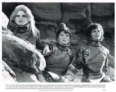 Deborah Pratt, Aleisa Shirley, and Cali Timmins in Spacehunter: Adventures in the Forbidden Zone (1983)
