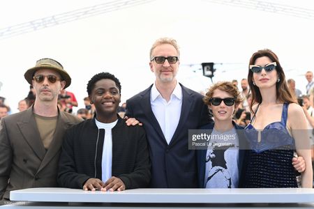 CANNES, FRANCE - MAY 20: (L to R) Jeremy Strong, Jaylin Webb, Director James Gray, Michael Banks Repeta, and Anne Hathaw