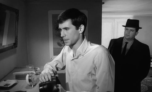 Anthony Perkins and Billy Kearns in The Trial (1962)