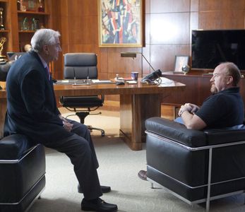 Garry Marshall and Louis C.K. in Louie (2010)