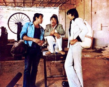 Amitabh Bachchan, Dharmendra, and Jagdeep in Sholay (1975)