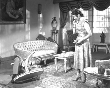 Sara Montiel and Abel Salazar in Ella, Lucifer y yo (1953)