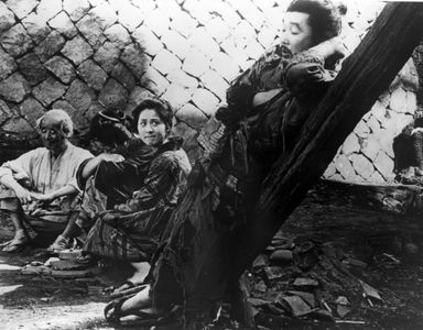 Minoru Chiaki, Bokuzen Hidari, and Kyôko Kagawa in The Lower Depths (1957)