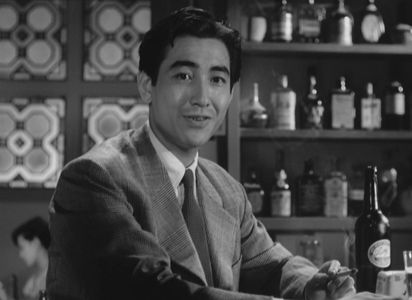 Kôji Tsuruta in The Flavor of Green Tea Over Rice (1952)