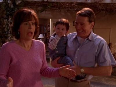Bryan Cranston, Jane Kaczmarek, Lukas Rodriguez, and James Rodriguez in Malcolm in the Middle (2000)