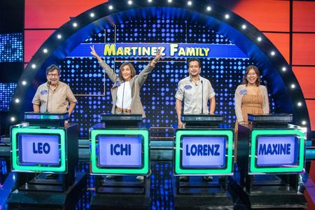 Leo Martinez, Ichi Yabut, Maxine Lorenzo, and Lorenz Martinez in Family Feud Philippines (2022)