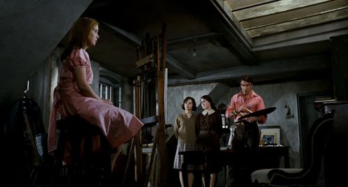 Jane Carr, Diane Grayson, Shirley Steedman, and Robert Stephens in The Prime of Miss Jean Brodie (1969)