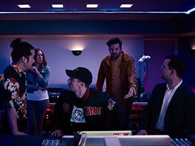 James Van Der Beek, Bobby Lee, Dora Madison, Michael Croner, and Dillon Francis in What Would Diplo Do? (2017)