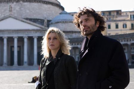 Margherita Buy and Guido Caprino in Lo spazio bianco (2009)