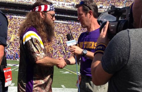 Tommy Kane interviewing Willie from Duck Dynasty