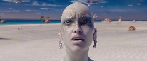 Sasha Luss in Valerian and the City of a Thousand Planets (2017)