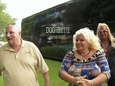 Beth Chapman and Duane 'Dog' Chapman in Dog and Beth: On the Hunt (2013)
