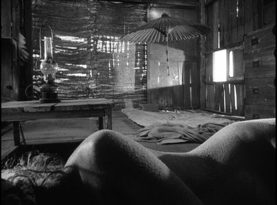 Kyôko Kishida in Woman in the Dunes (1964)