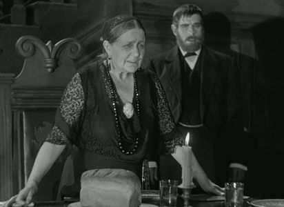 Boris Karloff and Eva Moore in The Old Dark House (1932)