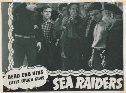 Ernie Adams, Hal E. Chester, Gabriel Dell, Huntz Hall, Billy Halop, and Bernard Punsly in Sea Raiders (1941)