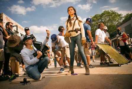 Michael Bay and Isabela Merced in Transformers: The Last Knight (2017)