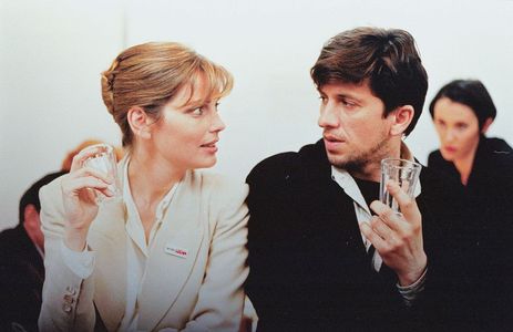 Renée Coleman and Janusz Józefowicz in Gracze (1995)