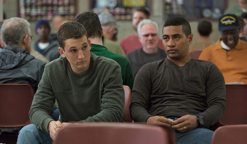 Miles Teller and Beulah Koale in Thank You for Your Service (2017)
