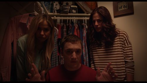 Kyle Gallner, Chauntal Lewis, and Olivia Thirlby in Welcome to Happiness (2015)