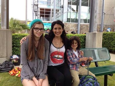 Lisa Edelstein, Conner Dwelly, and Dylan Schombing in Girlfriends' Guide to Divorce (2014)
