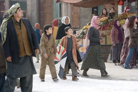 Zekeria Ebrahimi and Ahmad Khan Mahmoodzada in The Kite Runner (2007)