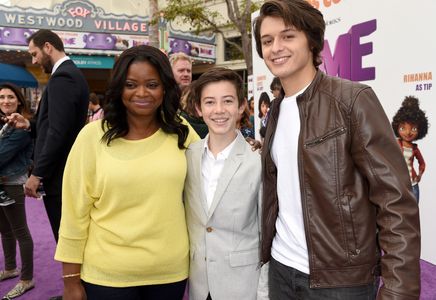 Octavia Spencer, Griffin Gluck, and Nolan Sotillo at an event for Home (2015)
