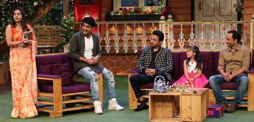 Irrfan Khan, Deepak Dobriyal, Sumona Chakravarti, and Kapil Sharma in The Kapil Sharma Show (2016)