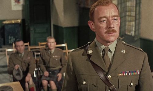Alec Guinness, Gordon Jackson, and Dennis Price in Tunes of Glory (1960)