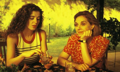 Anna Lizaran and Mercè Pons in Actresses (1997)