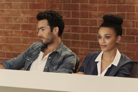 Aarón Díaz and Pearl Thusi in Quantico (2015)