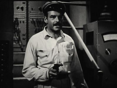 Ray Teal in Don Winslow of the Navy (1942)