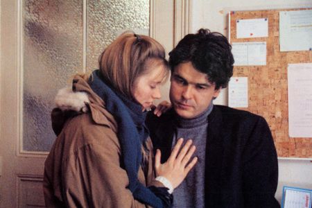 Hervé Furic and Charlotte Véry in A Tale of Winter (1992)
