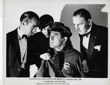 Hooper Atchley, Johnny Mack Brown, George Meeker, and Bradley Page in Against the Law (1934)