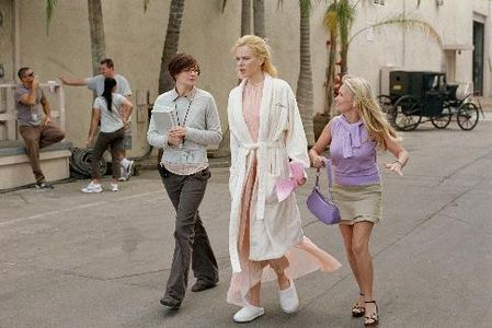 Nicole Kidman, Heather Burns, and Kristin Chenoweth in Bewitched (2005)